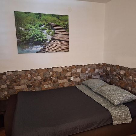 Villa Helena Pula Buitenkant foto